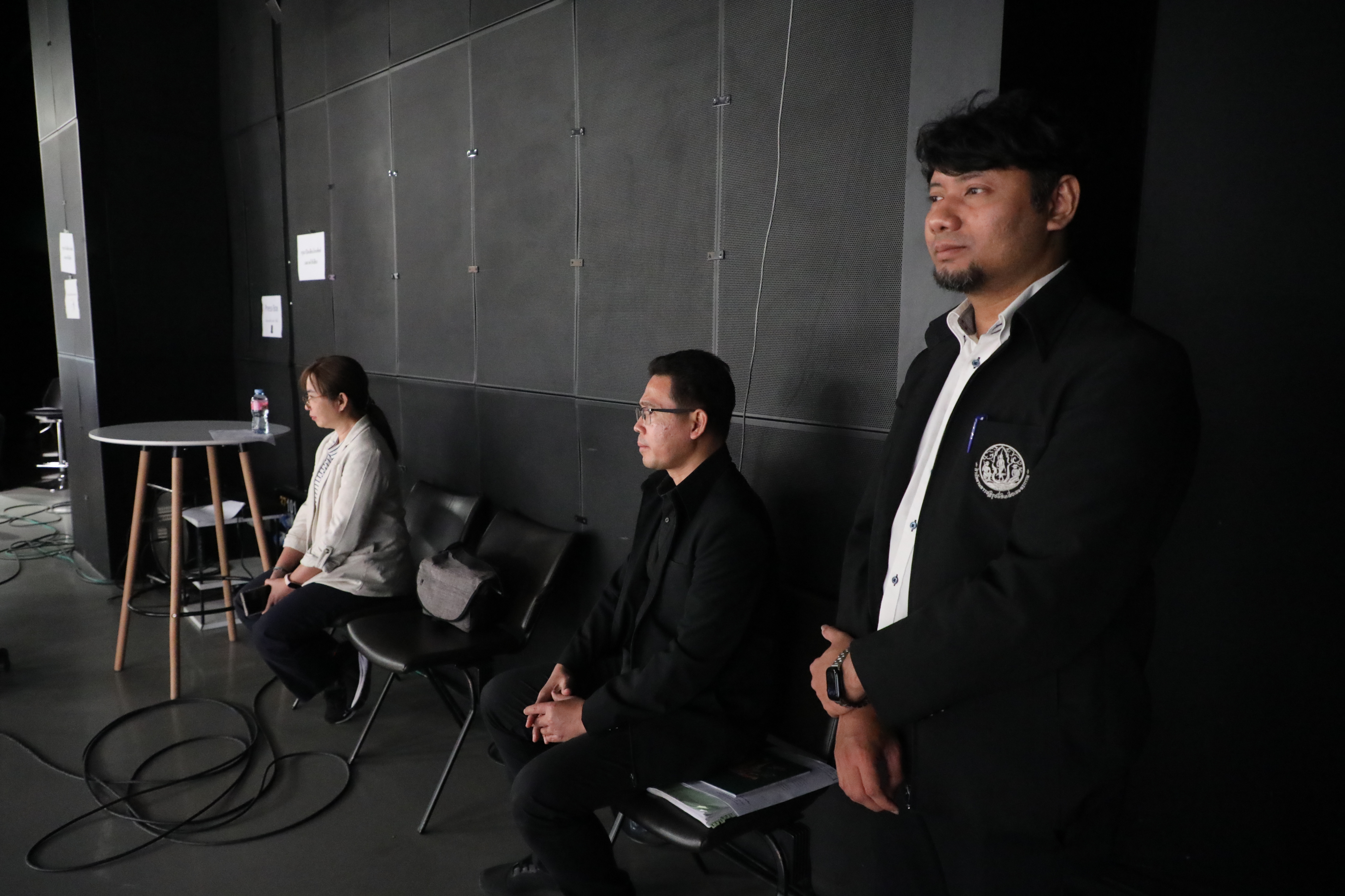 title - รองเลขาฯ ส.ป.ก. ร่วมตอบประเด็นคำถามในรายการ 